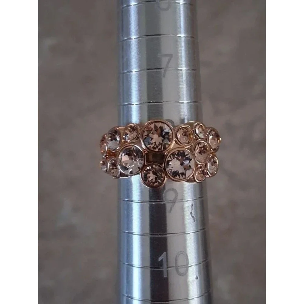 Gold Toned Metal Band Pink Rhinestone Encrusted Statement Ring Women's Size 8